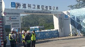 深圳坪山區(qū)人民醫(yī)院遷址重建，旭東建筑、施工、市政圍擋廠(chǎng)家值得信賴(lài)！