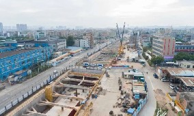 東部快線地鐵14號線明年通車，旭東圍擋廠家為城市安全建設美麗屏障！